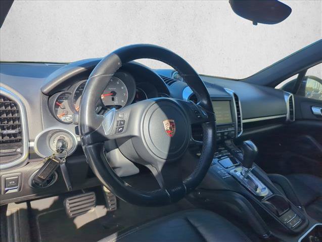 Used 2012 Porsche Cayenne S AWD/4WD image 27