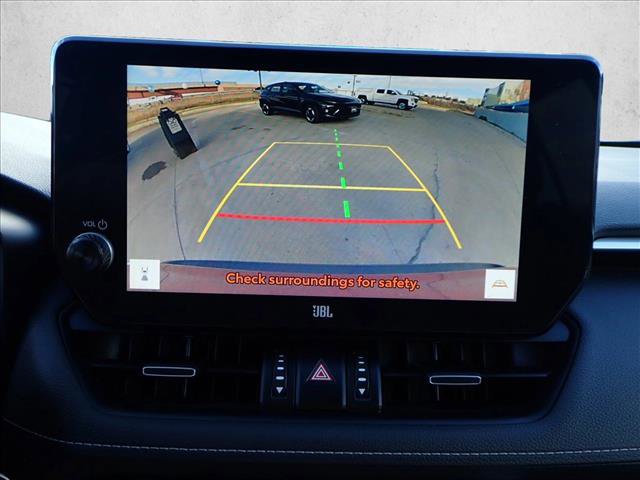 Used 2023 Toyota RAV4 XLE Premium image 17