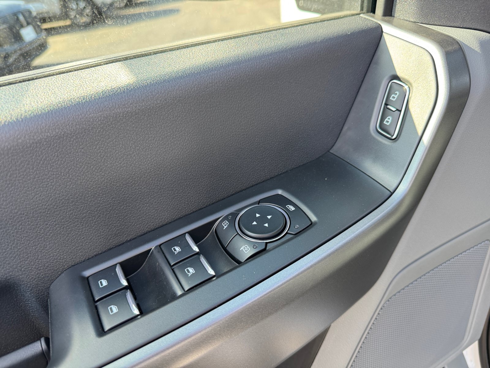 New 2026 Ford F250 XLT w/ FX4 Off-Road Package AWD/4WD image 20