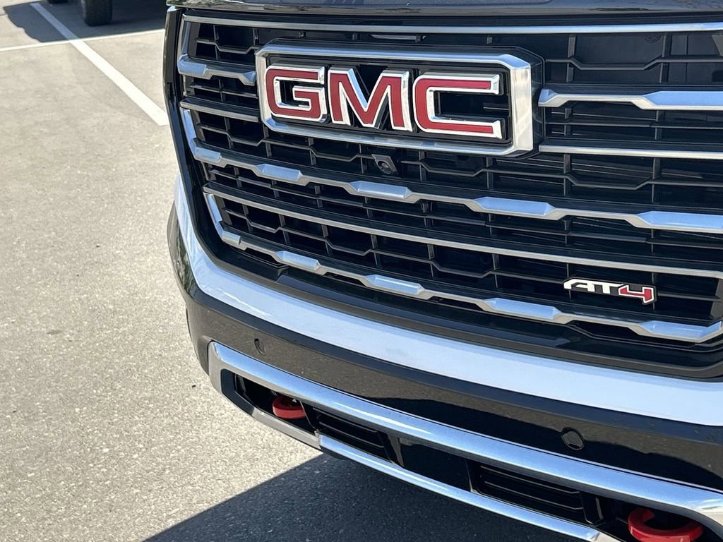 New 2026 GMC Yukon XL AT4 w/ AT4 Premium Plus Package AWD/4WD image 32