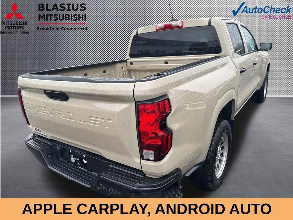 Used 2024 Chevrolet Colorado W/T RWD image 4