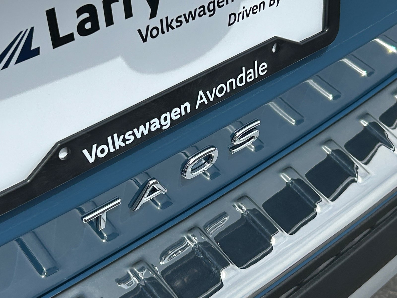 New 2026 Volkswagen Taos S FWD image 22