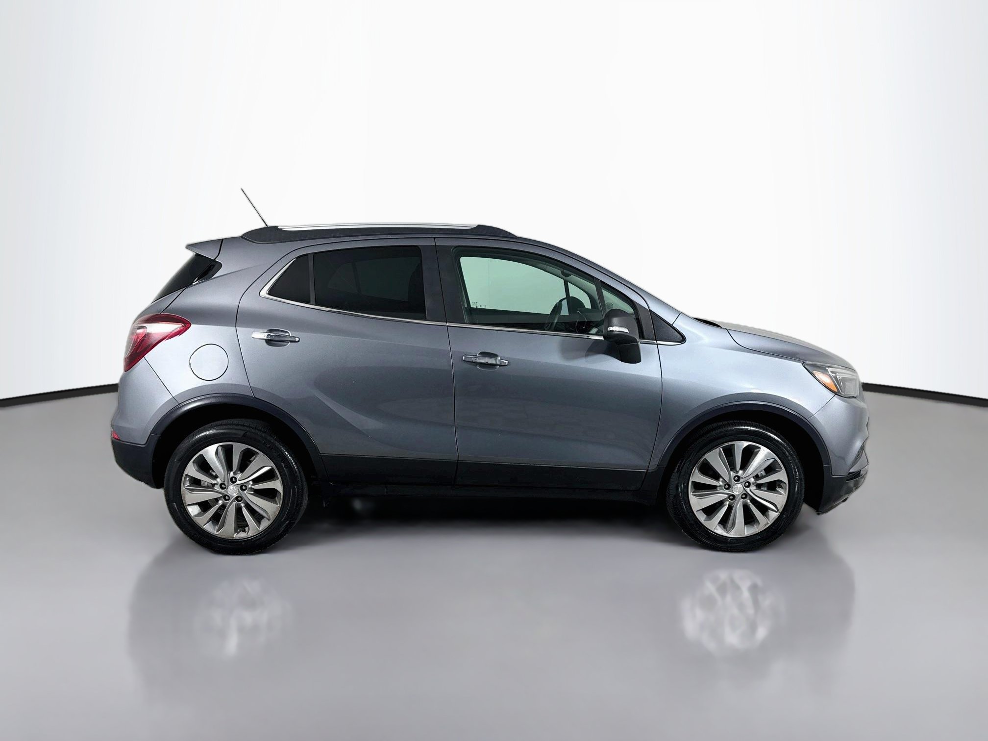 Used 2019 Buick Encore Preferred w/ Safety Package FWD image 11