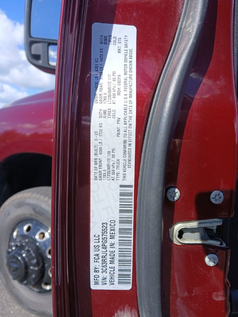 Used 2023 RAM 3500 Laramie AWD/4WD image 32