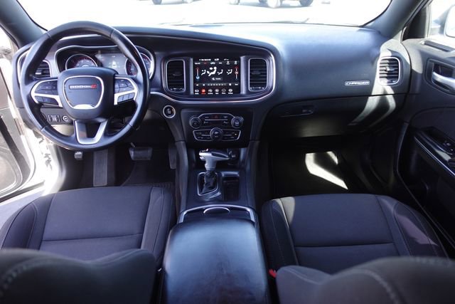 Used 2018 Dodge Charger SXT Plus image 4