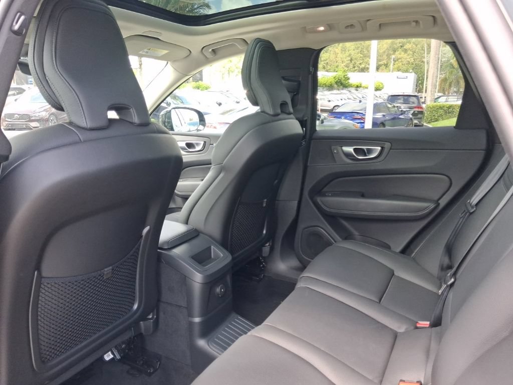 Certified 2024 Volvo XC60 T8 Plus w/ Protection Package Premier AWD/4WD image 6