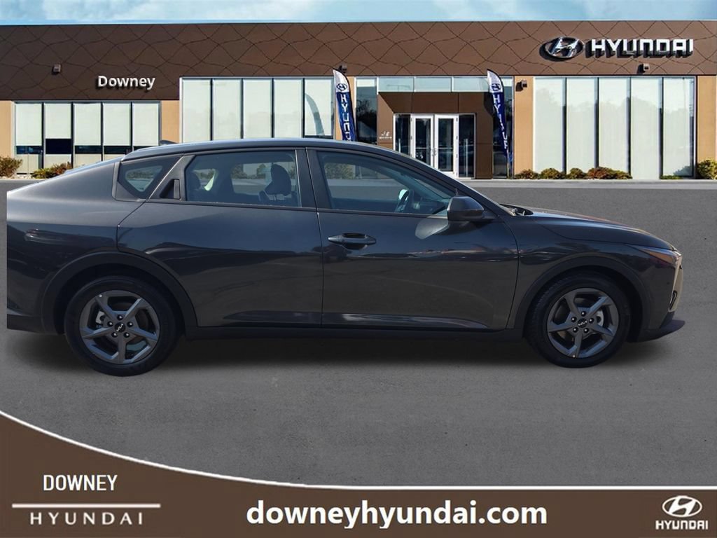 Used 2025 Kia K4 FWD image 6
