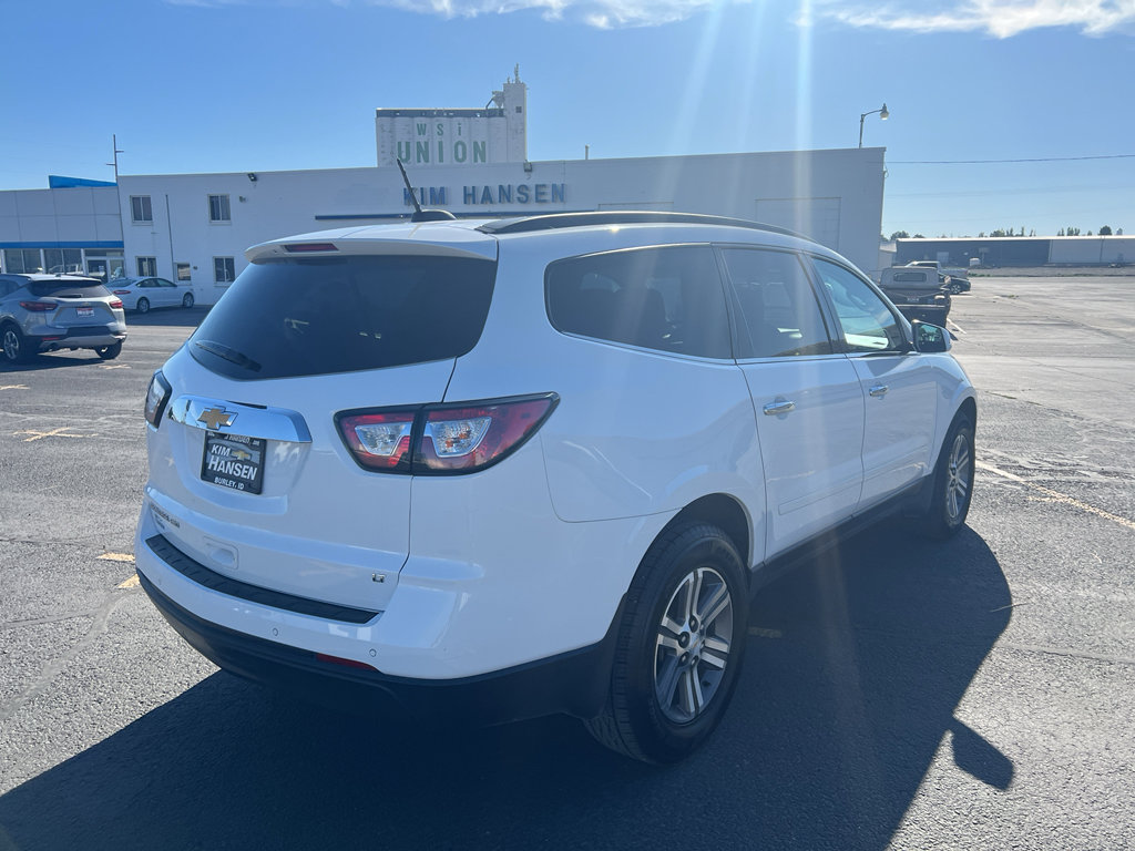 Used 2017 Chevrolet Traverse LT AWD/4WD image 4