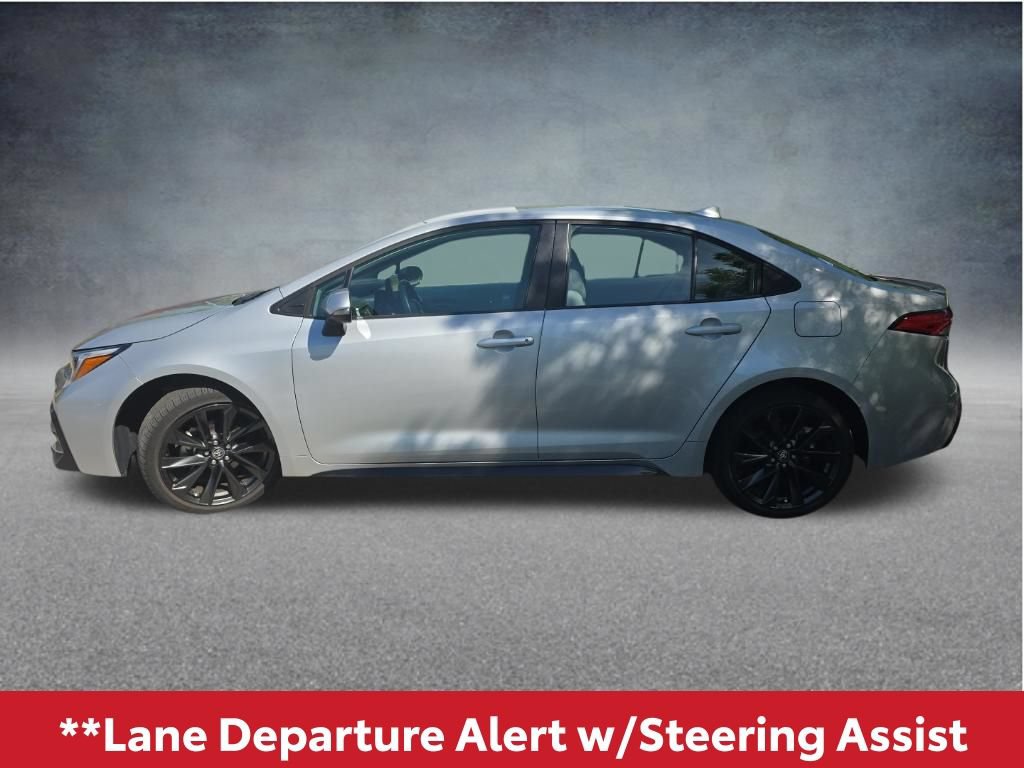 Used 2024 Toyota Corolla SE FWD image 9