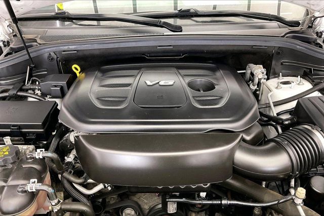 Used 2018 Jeep Grand Cherokee Altitude image 9