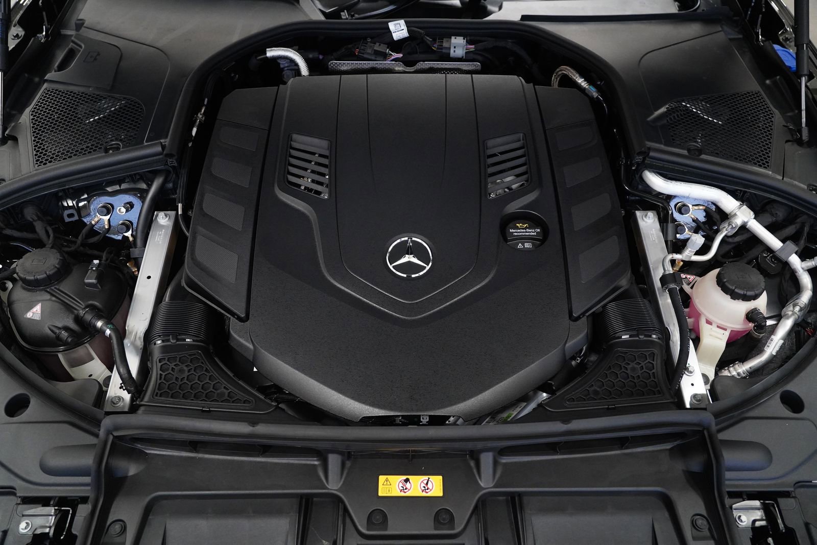 New 2026 Mercedes-Benz S 580 4MATIC Sedan image 33