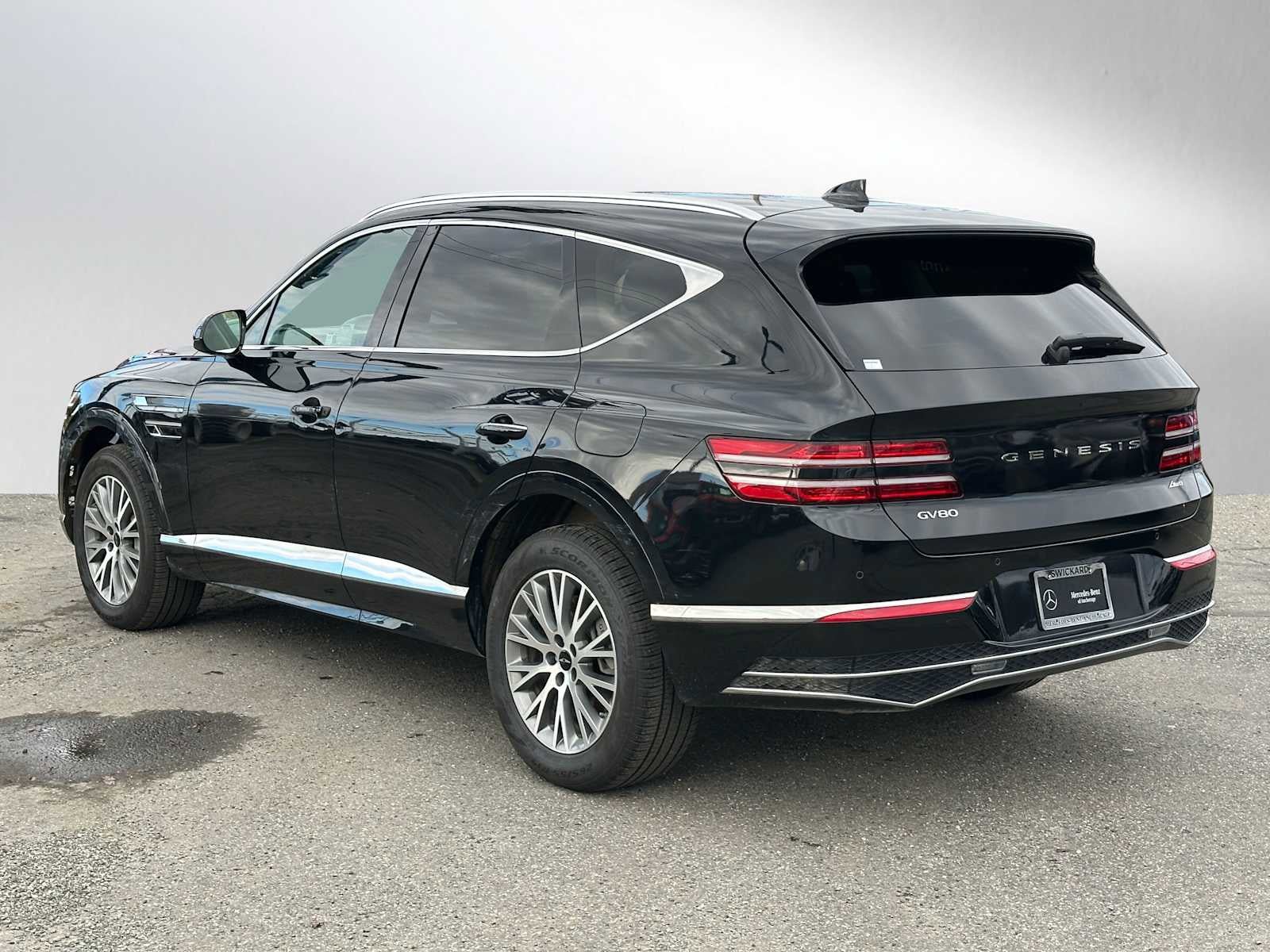Used 2025 Genesis GV80 2.5T Standard AWD/4WD image 5
