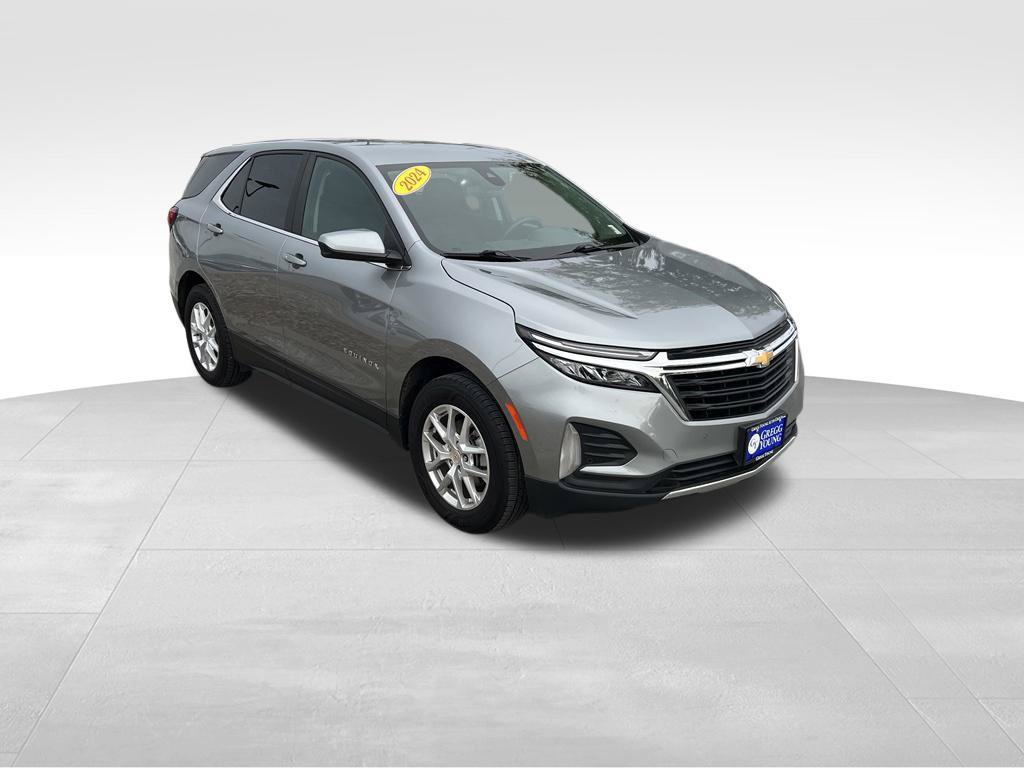 Used 2024 Chevrolet Equinox LT w/ LPO, Floor Liner Package AWD/4WD image 9
