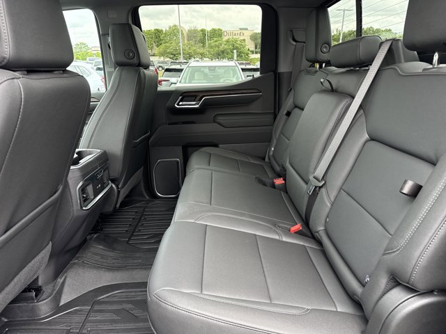 New 2026 GMC Sierra 1500 SLT AWD/4WD image 6