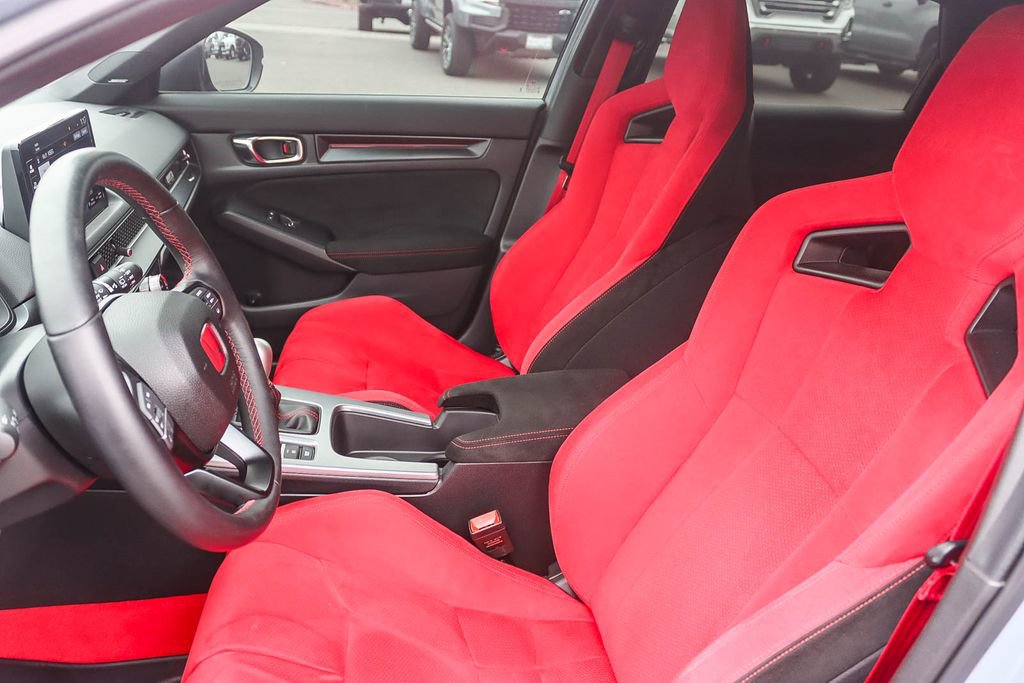 Used 2025 Honda Civic Type R image 40
