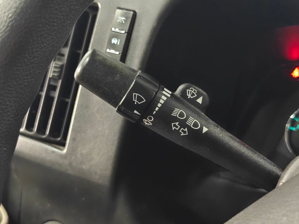 Used 2017 Chevrolet Express 2500 RWD image 10