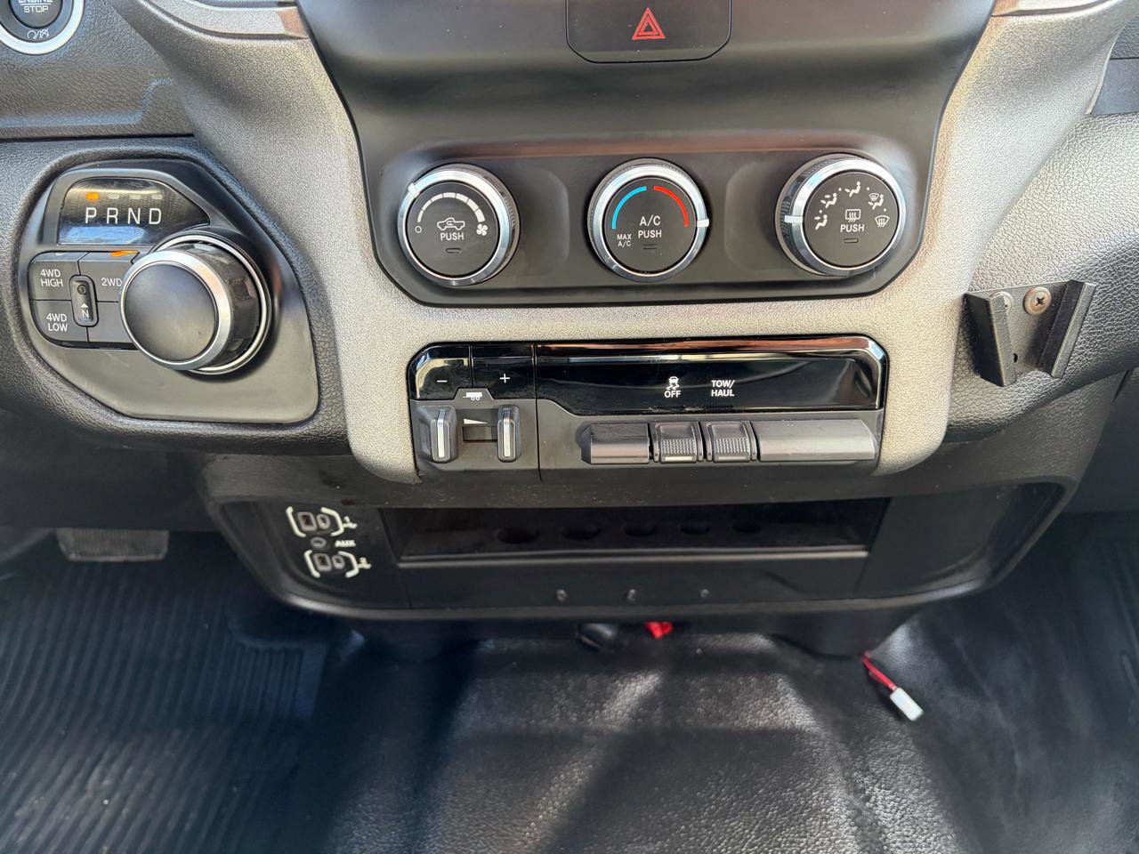 Used 2022 RAM 2500 Tradesman AWD/4WD image 30