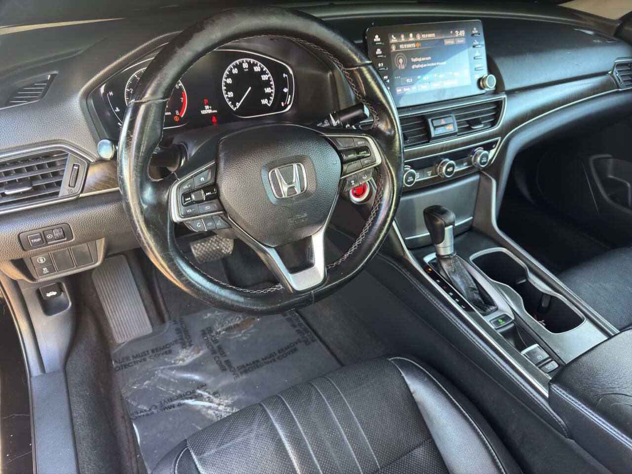 Used 2018 Honda Accord EX-L image 9