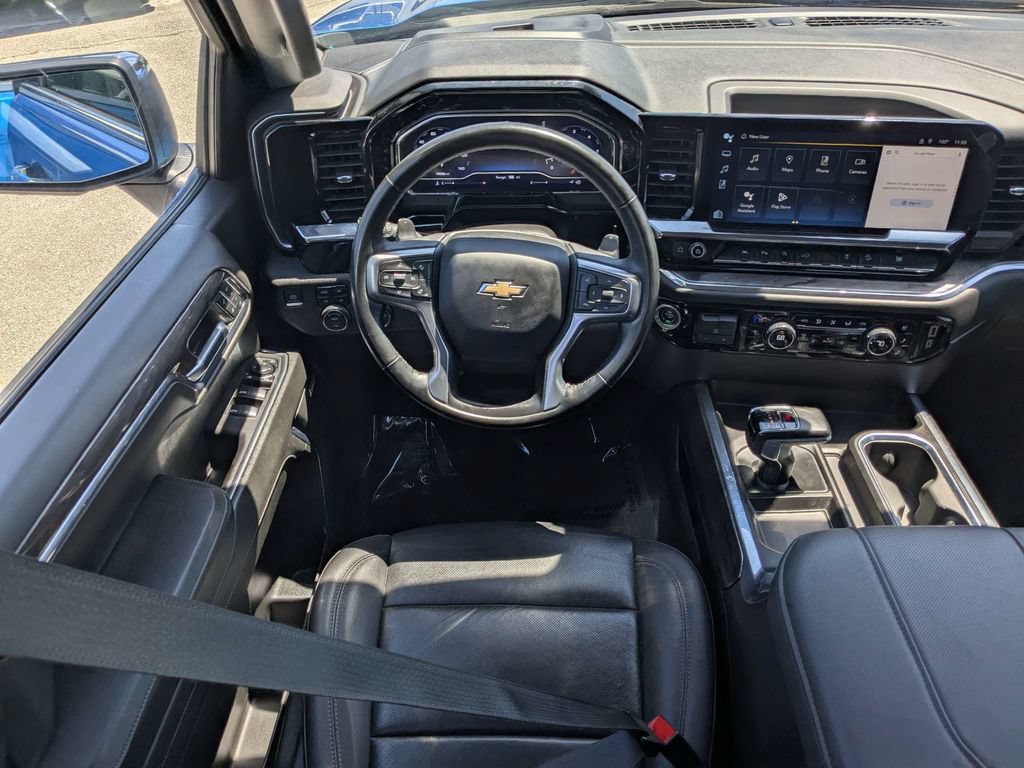 Used 2024 Chevrolet Silverado 1500 LTZ AWD/4WD image 16