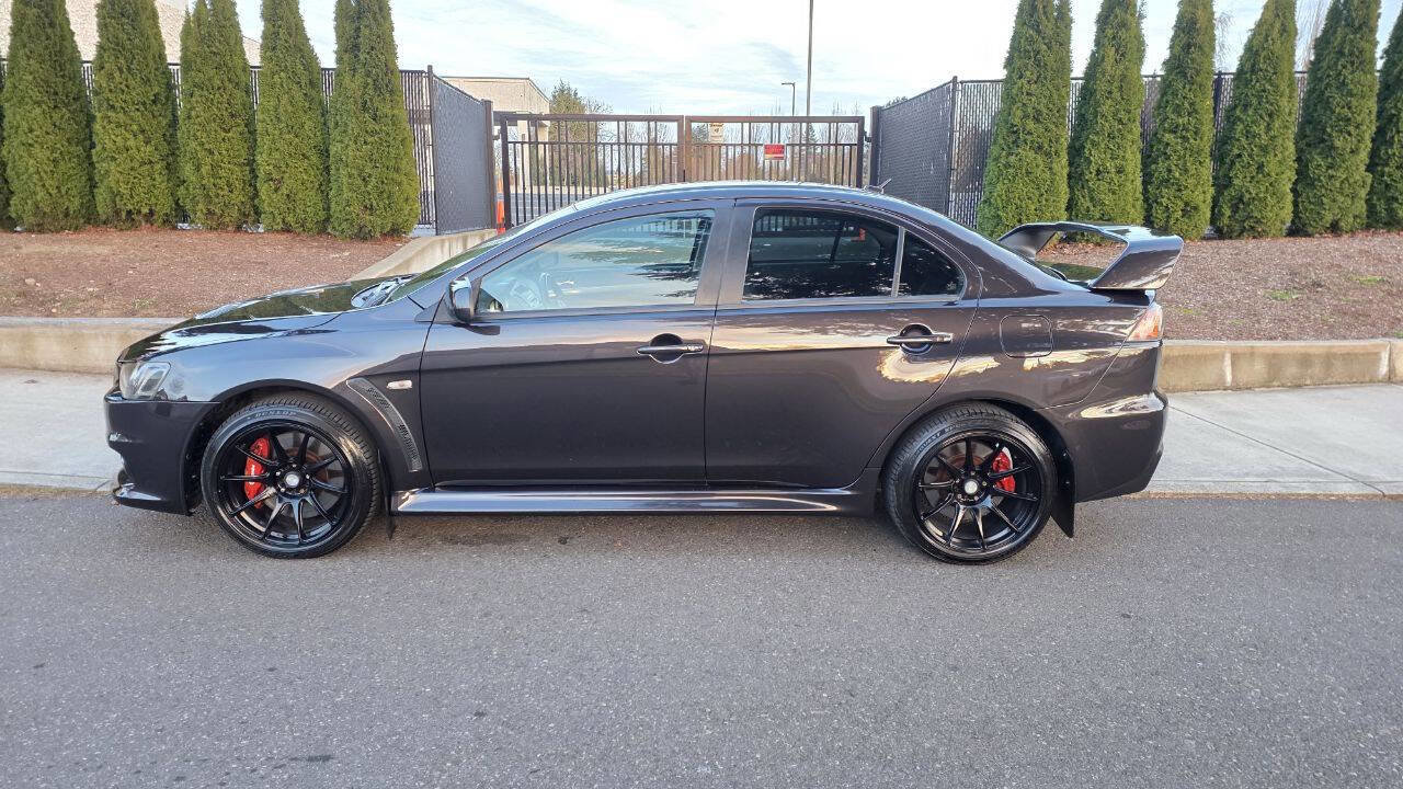 Used 2010 Mitsubishi Lancer Evolution GSR image 8