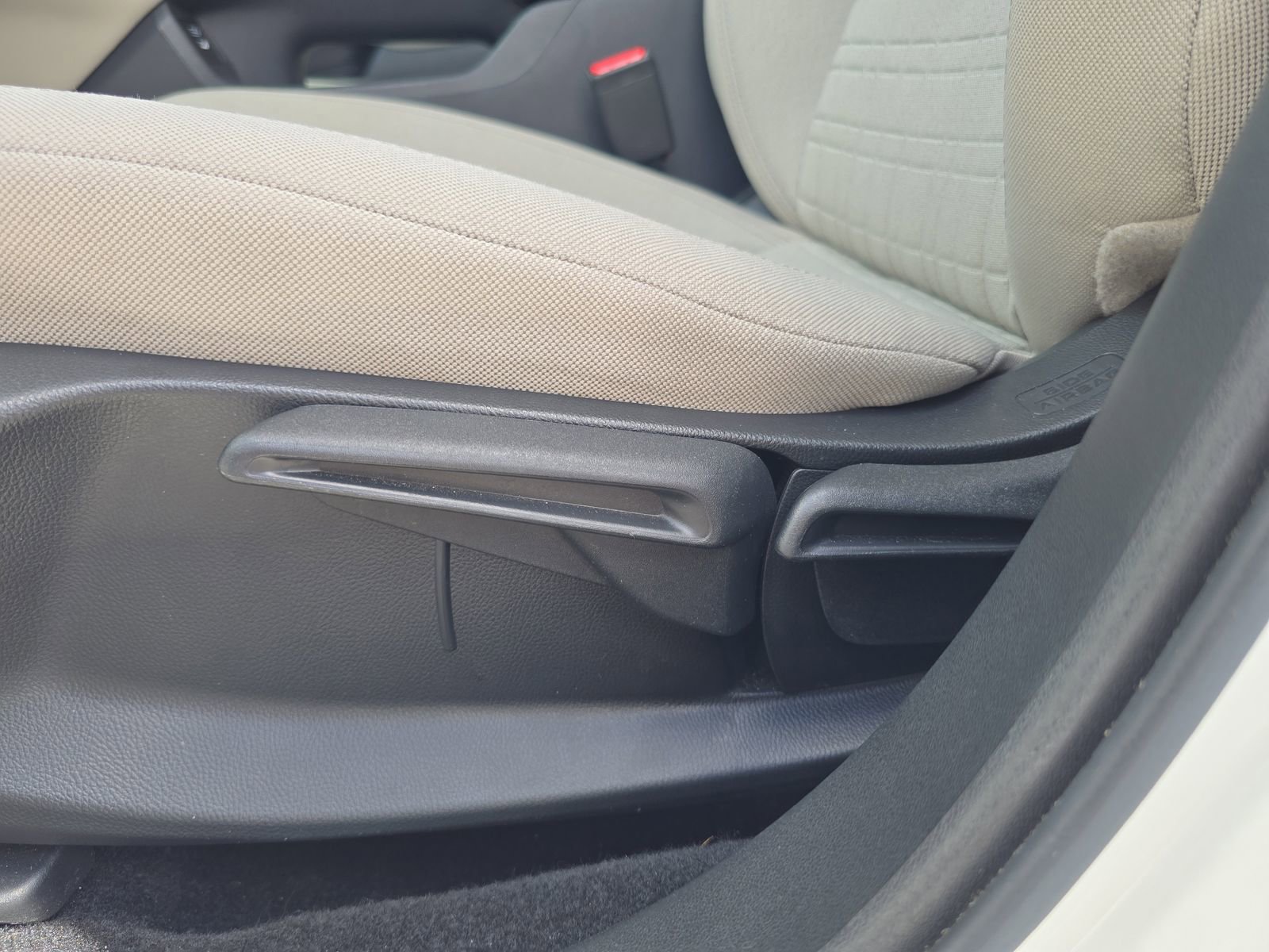 Certified 2024 Honda HR-V LX image 16