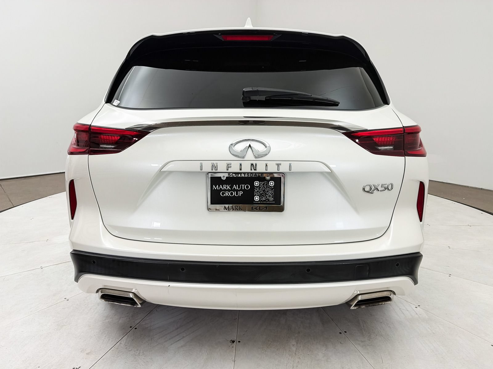 Used 2021 INFINITI QX50 Luxe w/ Appearance Package FWD image 15