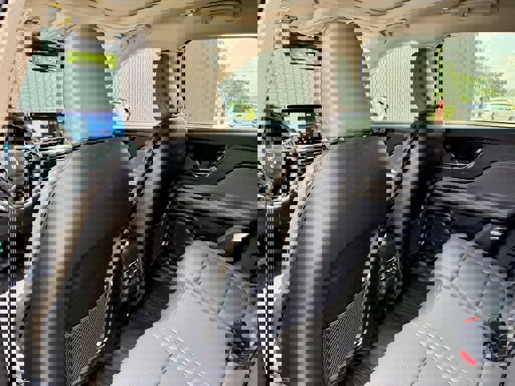 New 2025 Lincoln Corsair Grand Touring image 12