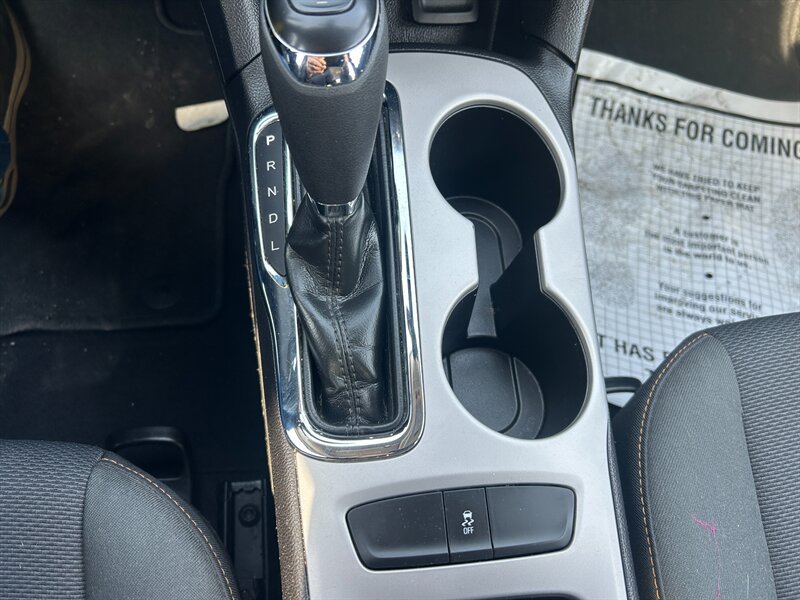 Used 2018 Chevrolet Cruze LS FWD image 16