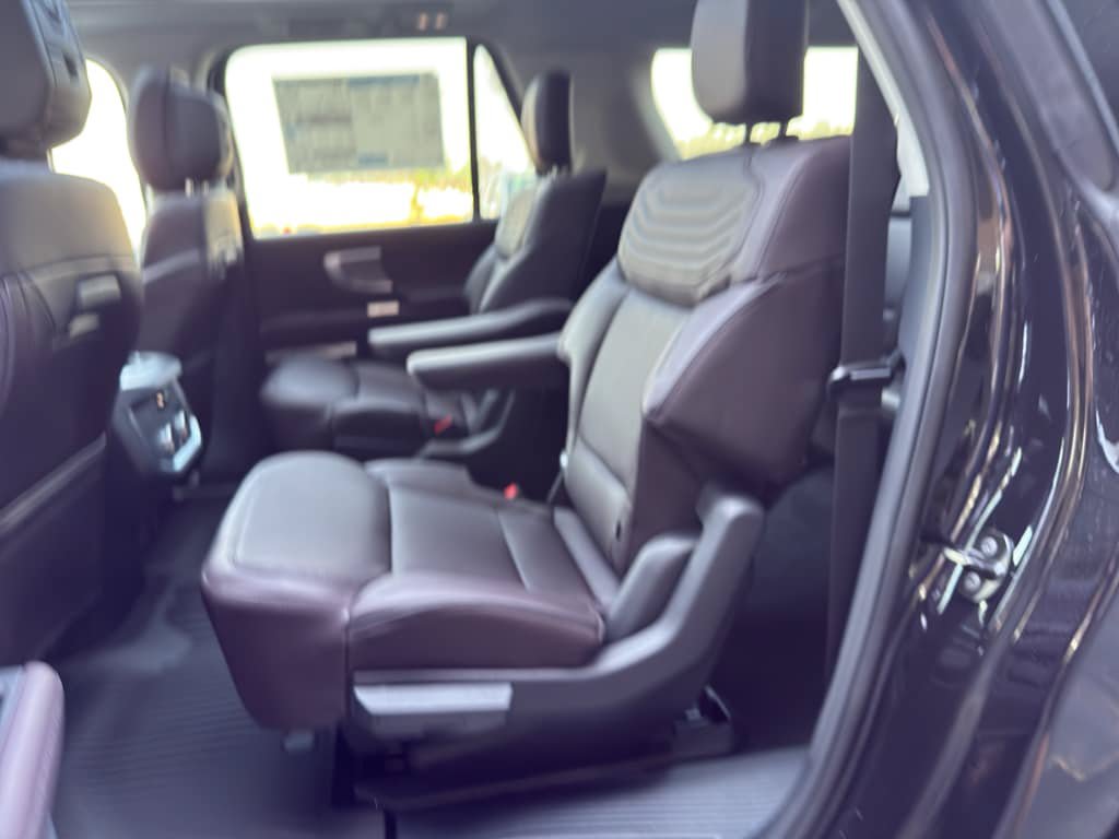 New 2027 Ford Expedition Max Platinum w/ Platinum Ultimate Package AWD/4WD image 24