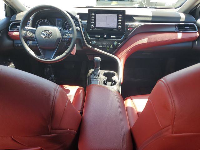 Used 2024 Toyota Camry SE FWD image 9