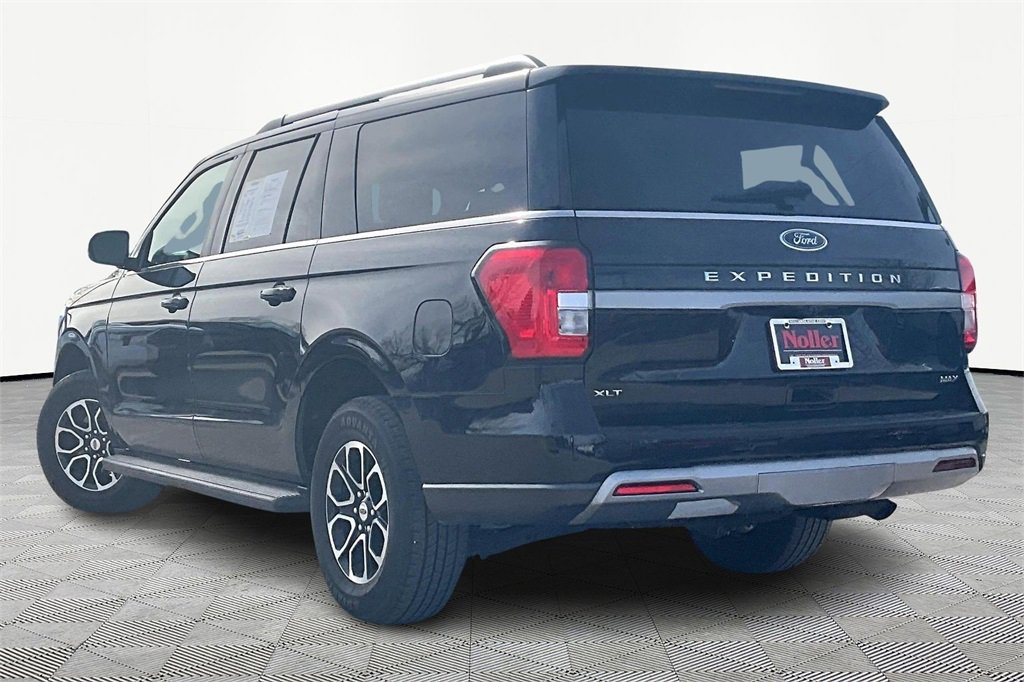 Used 2024 Ford Expedition Max XLT image 13
