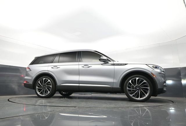 Used 2021 Lincoln Aviator Reserve w/ Equipment Group 202A AWD/4WD image 28