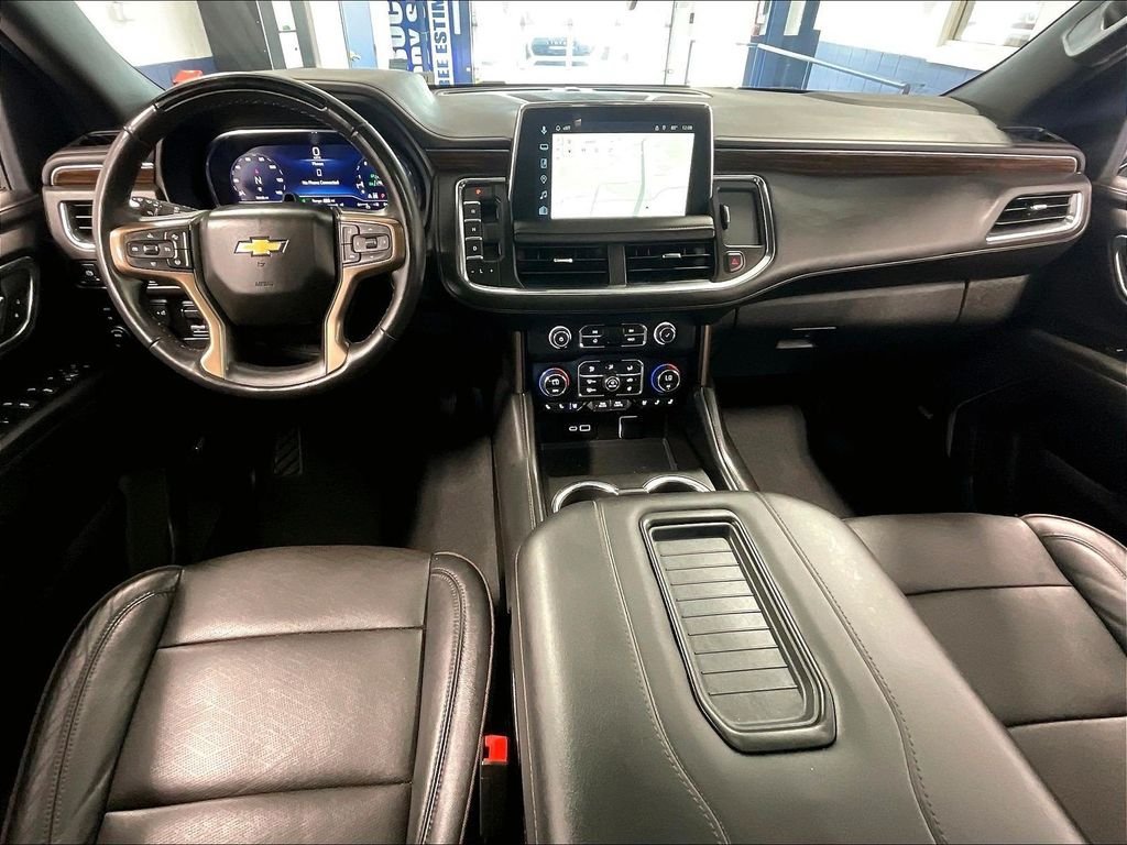 Used 2024 Chevrolet Tahoe High Country w/ Advanced Technology Package AWD/4WD image 22