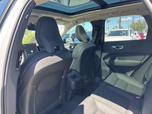 New 2026 Volvo XC60 B5 Plus w/ Climate Package AWD/4WD image 16