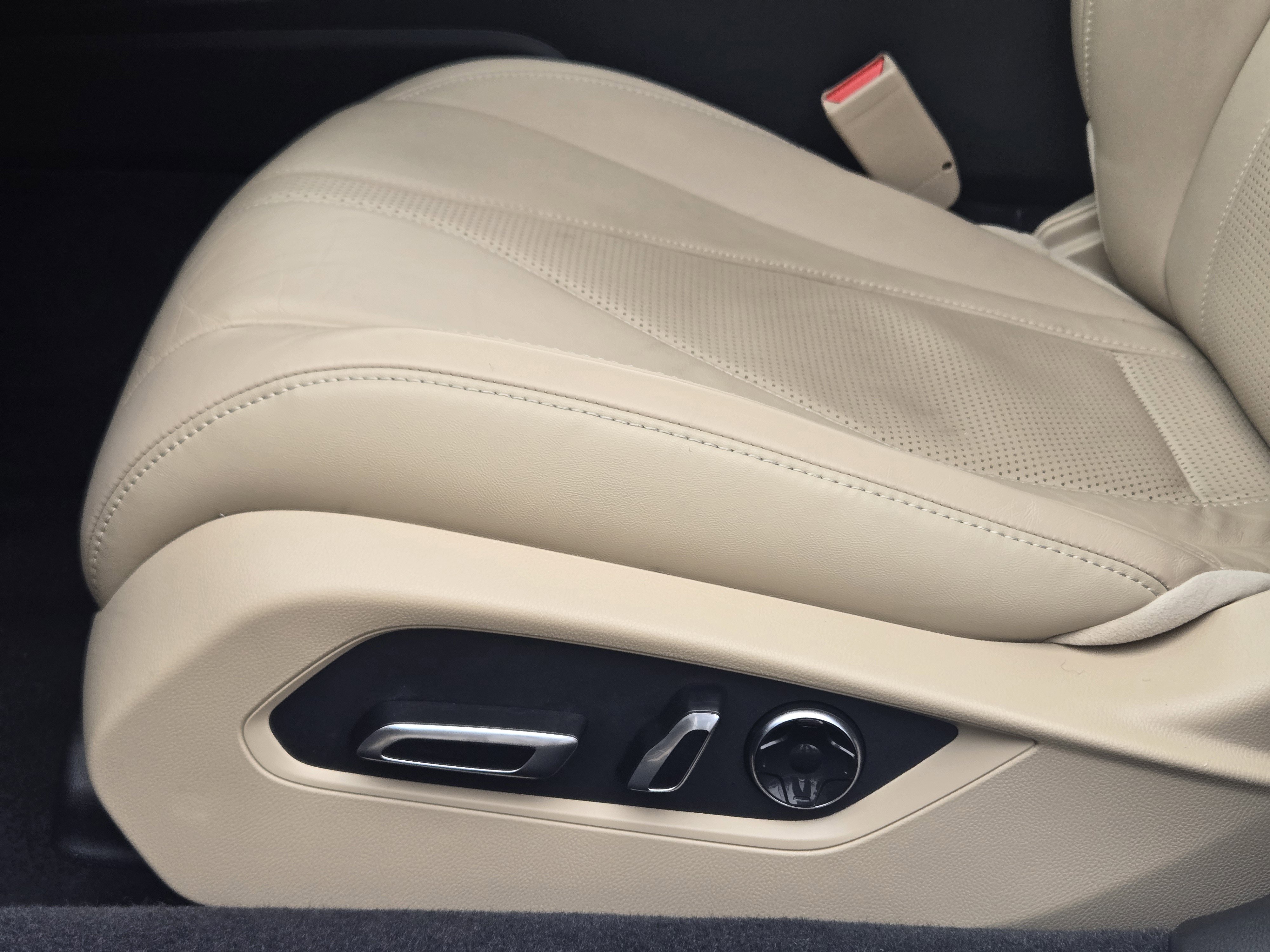 Certified 2022 Acura TLX w/ Technology Package image 24