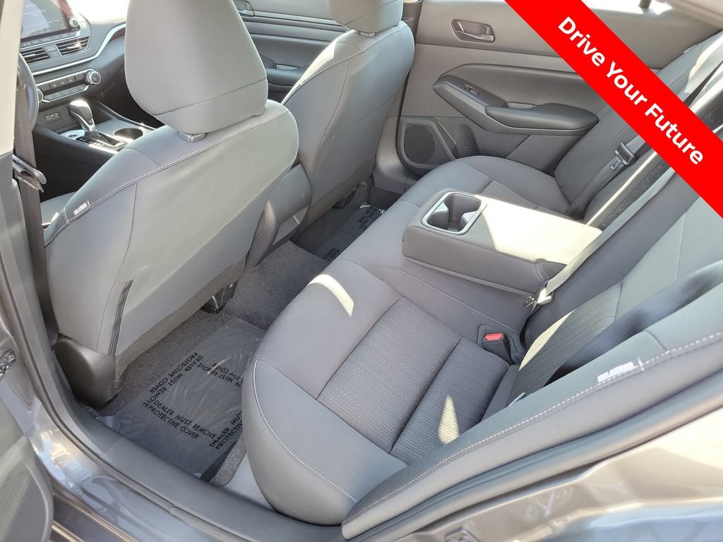 Certified 2025 Nissan Altima 2.5 S FWD image 24