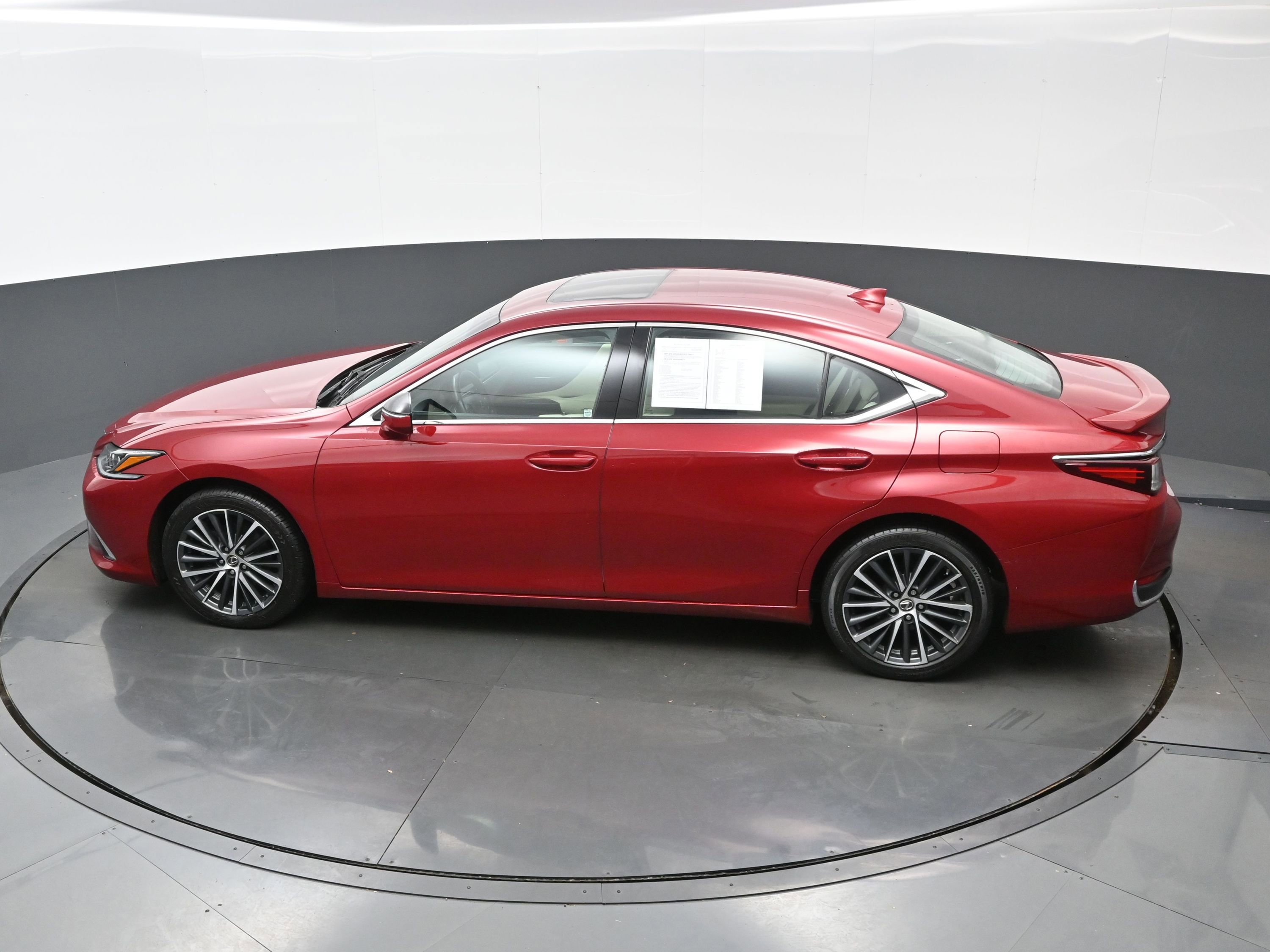 Used 2022 Lexus ES 250 w/ Premium Package image 35