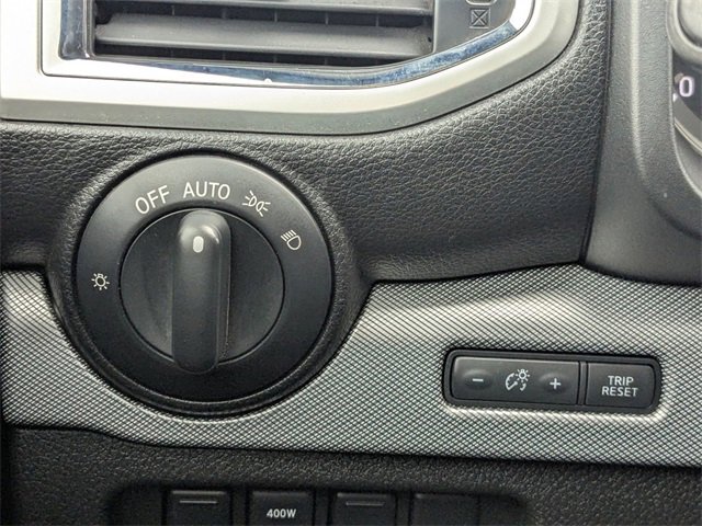 Used 2017 Nissan Titan PRO-4X image 27