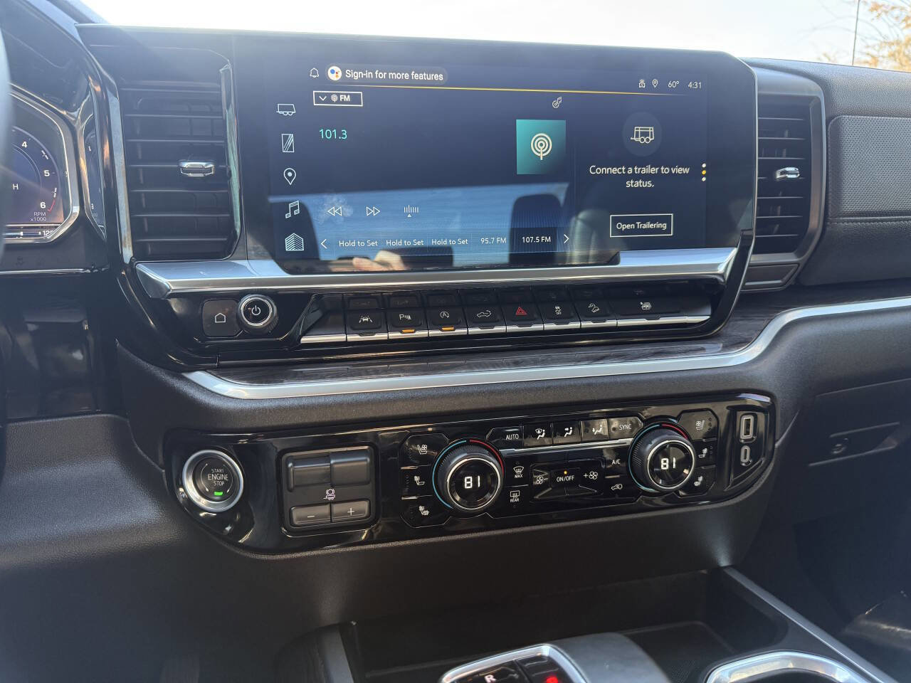 Used 2025 Chevrolet Silverado 1500 LTZ image 12