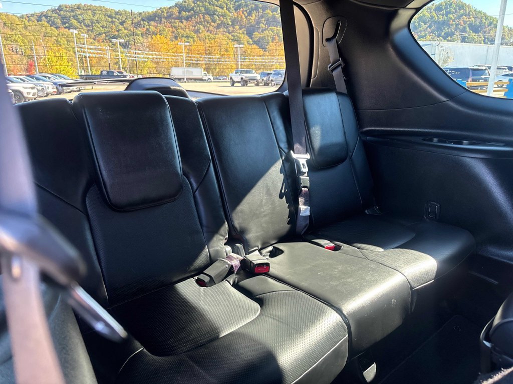 Used 2023 INFINITI QX80 Premium Select AWD/4WD image 30
