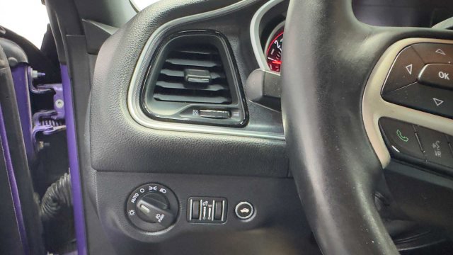 Used 2016 Dodge Challenger R/T Plus RWD image 27