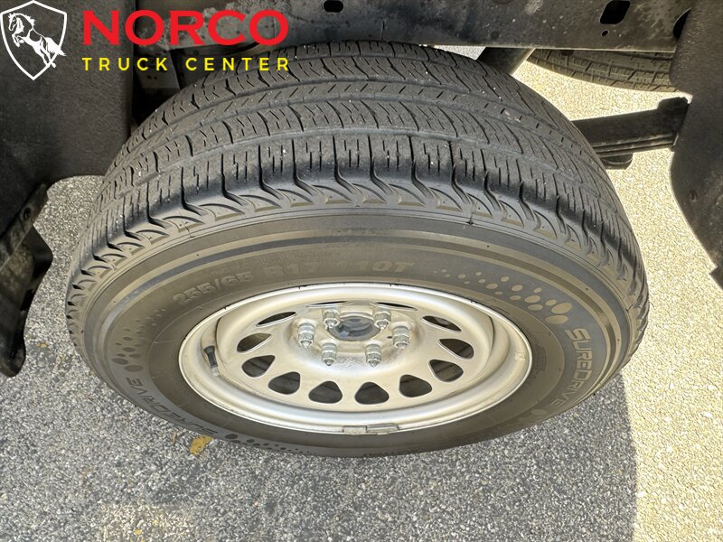 Used 2023 Chevrolet Colorado W/T RWD image 10