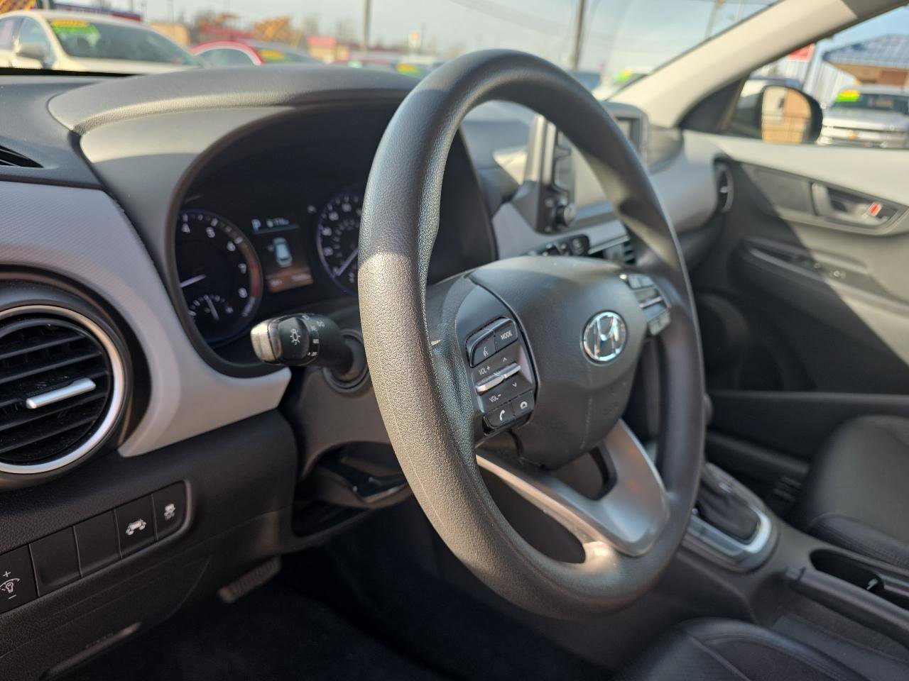 Used 2019 Hyundai Kona SE image 12