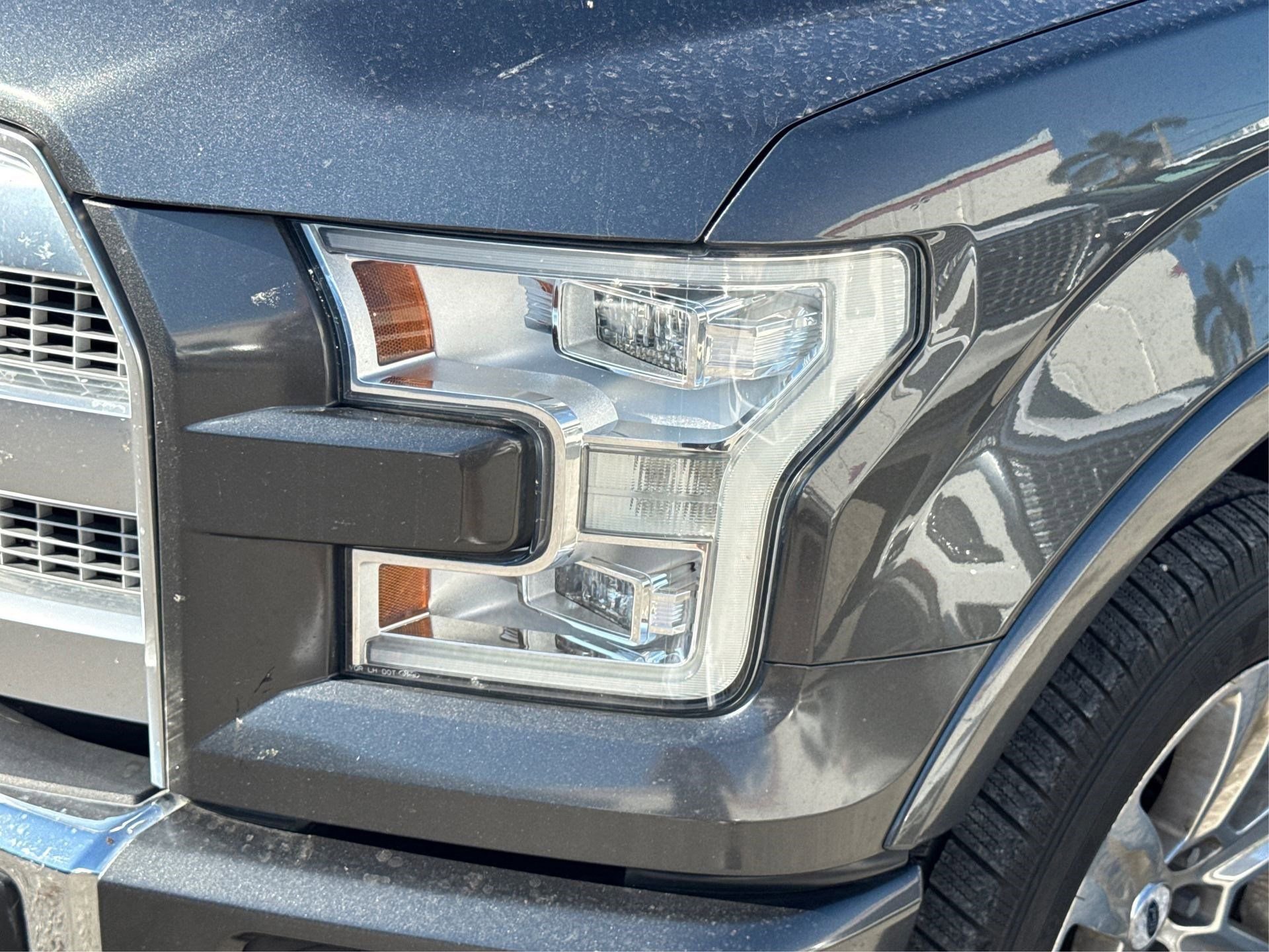 Used 2016 Ford F150 Platinum w/ Equipment Group 701A Luxury image 16