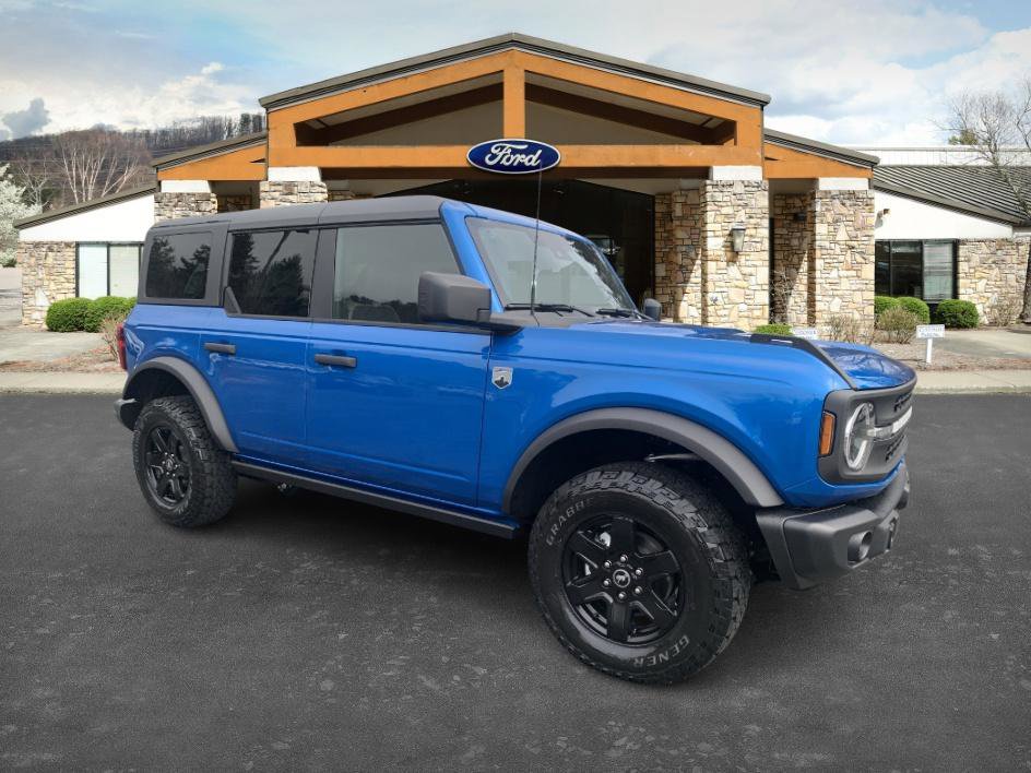 New 2025 Ford Bronco Big Bend w/ Black Diamond Package AWD/4WD image 3