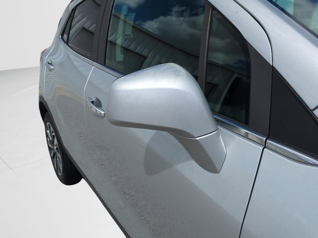 Used 2021 Buick Encore Preferred image 11