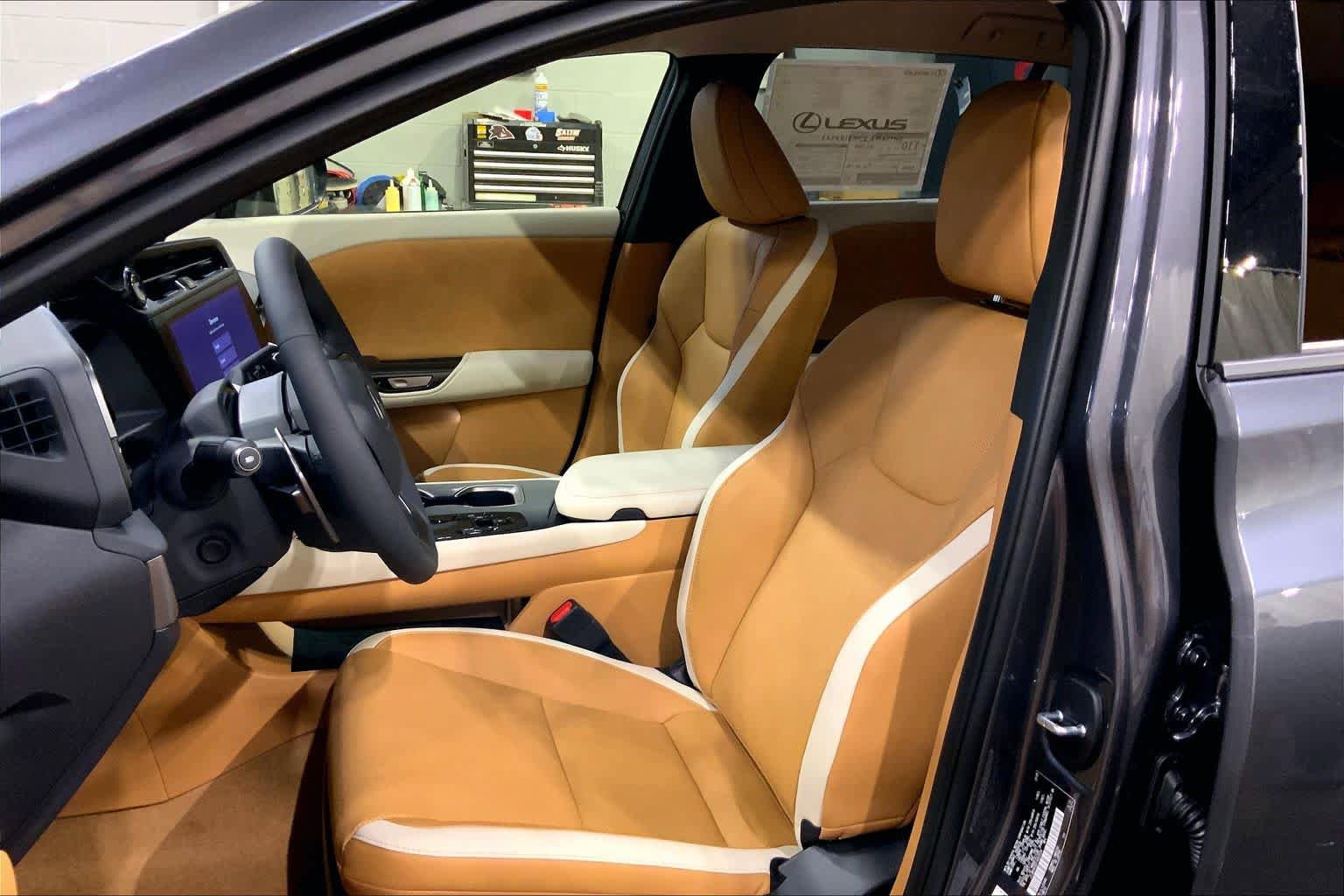 New 2026 Lexus RZ 450e AWD image 9