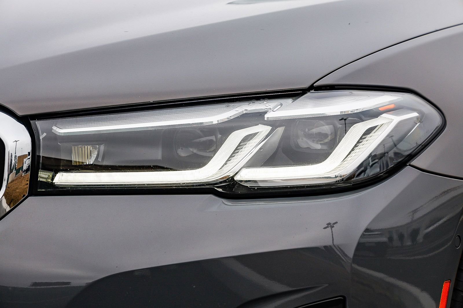 Used 2021 BMW 530i 530i w/ Premium Package image 7