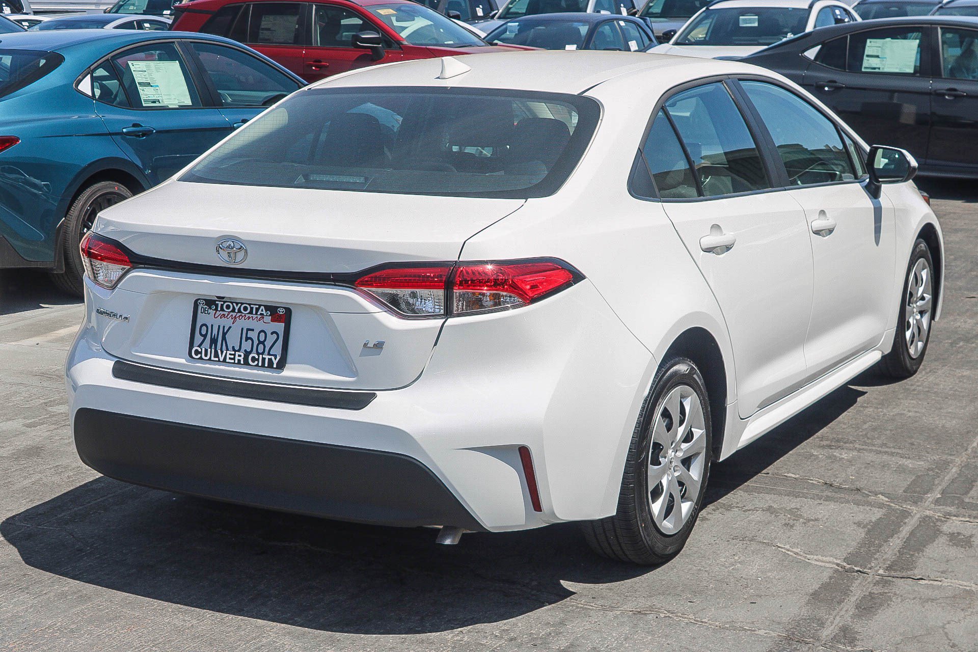 Used 2026 Toyota Corolla LE FWD image 13