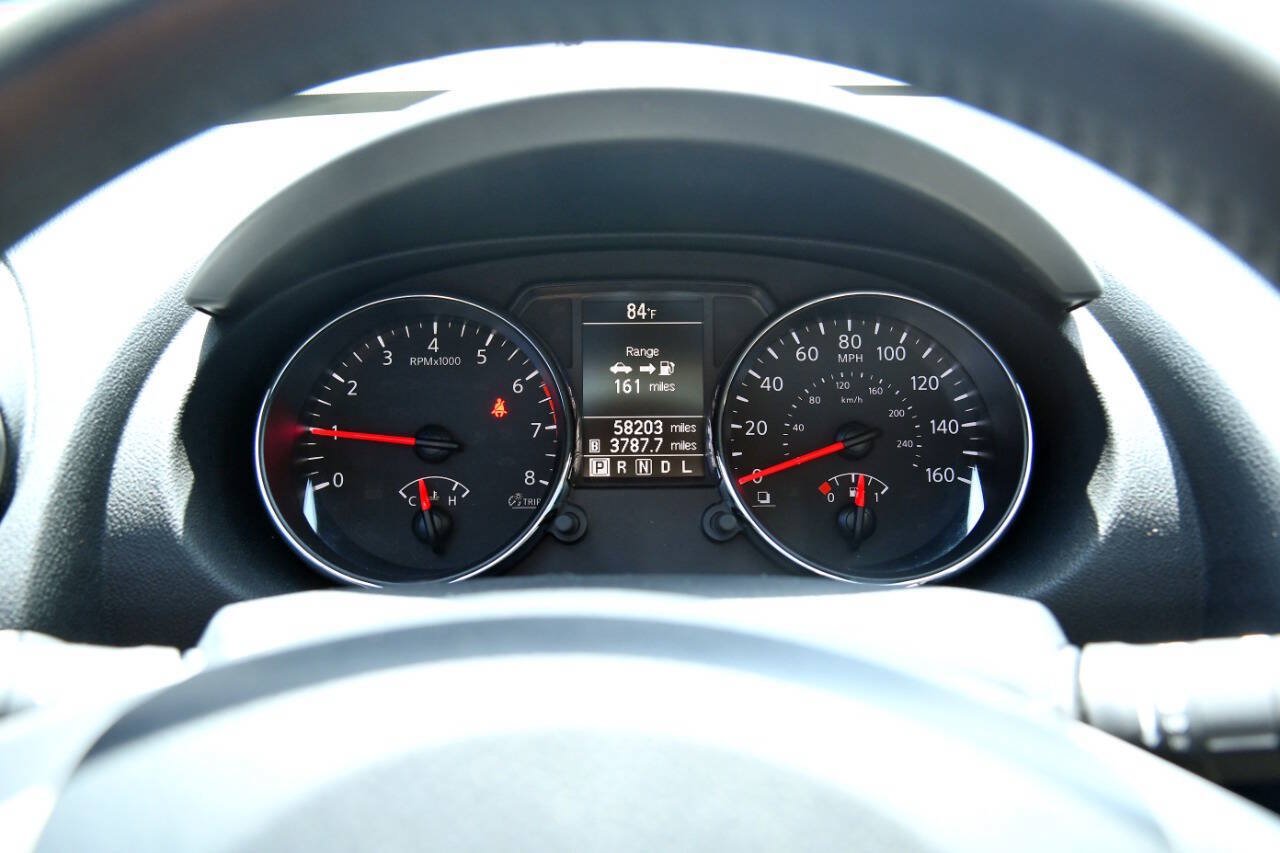 Used 2013 Nissan Rogue SL FWD image 25